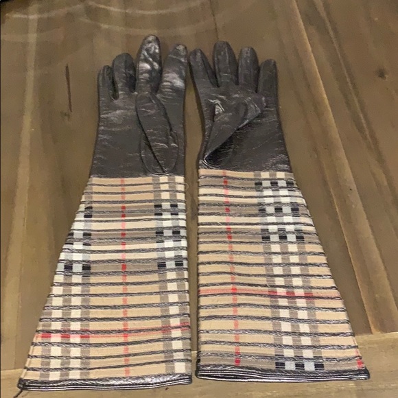 🧤Burberry leather gloves - Picture 4 of 4